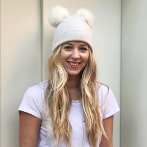 Fuzzy Pom Pom Bear Beanie